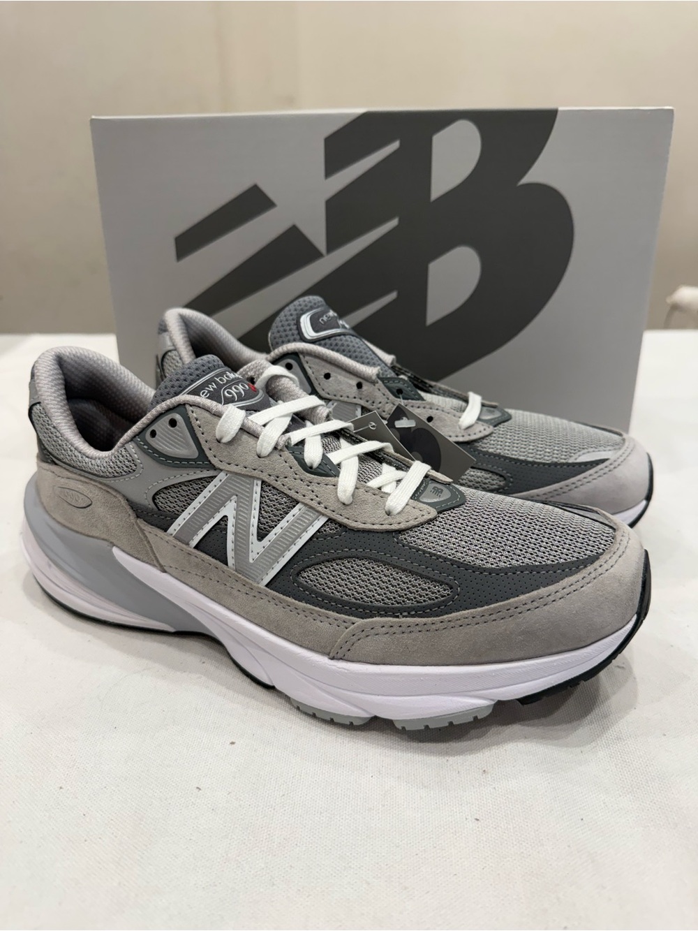 New Balance Men's M990GL6 Color Gray